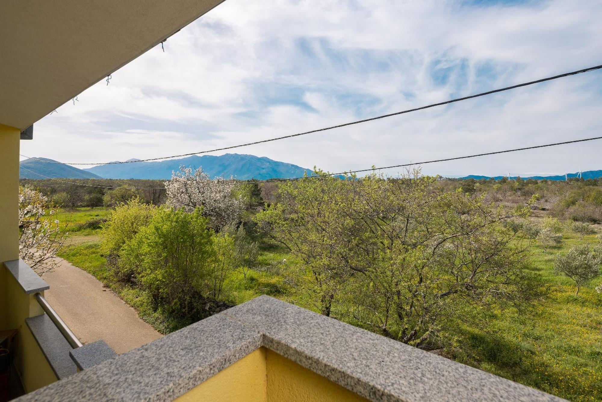 Holiday Residence Maja Katuni Exterior photo